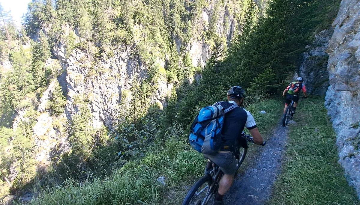 ausgesetzte Stellen im Safiental | © DAV Sektion Altdorf - Jan Kürschner