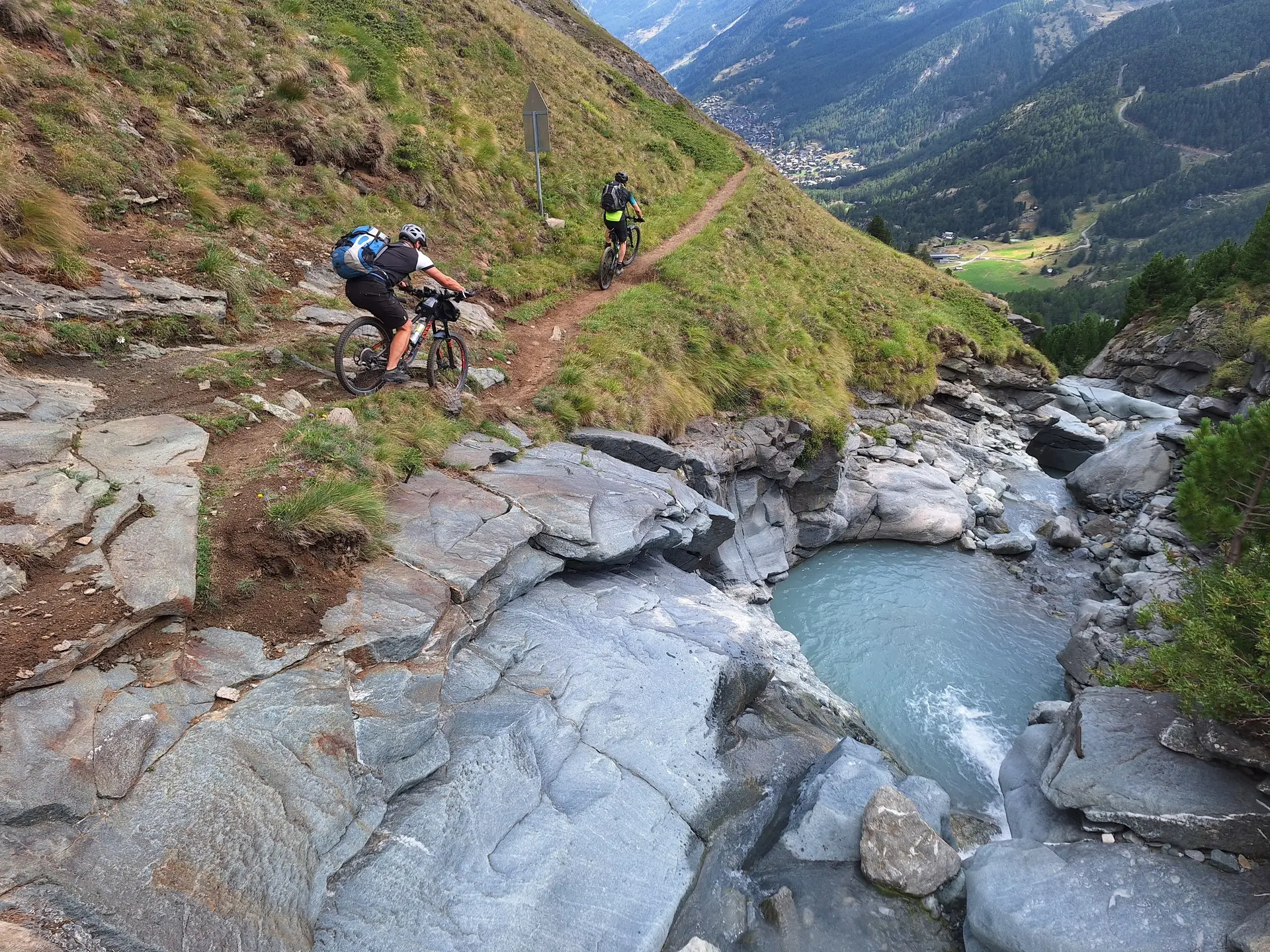Downhill nach Zermatt | © DAV Sektion Altdorf - Jan Kürschner