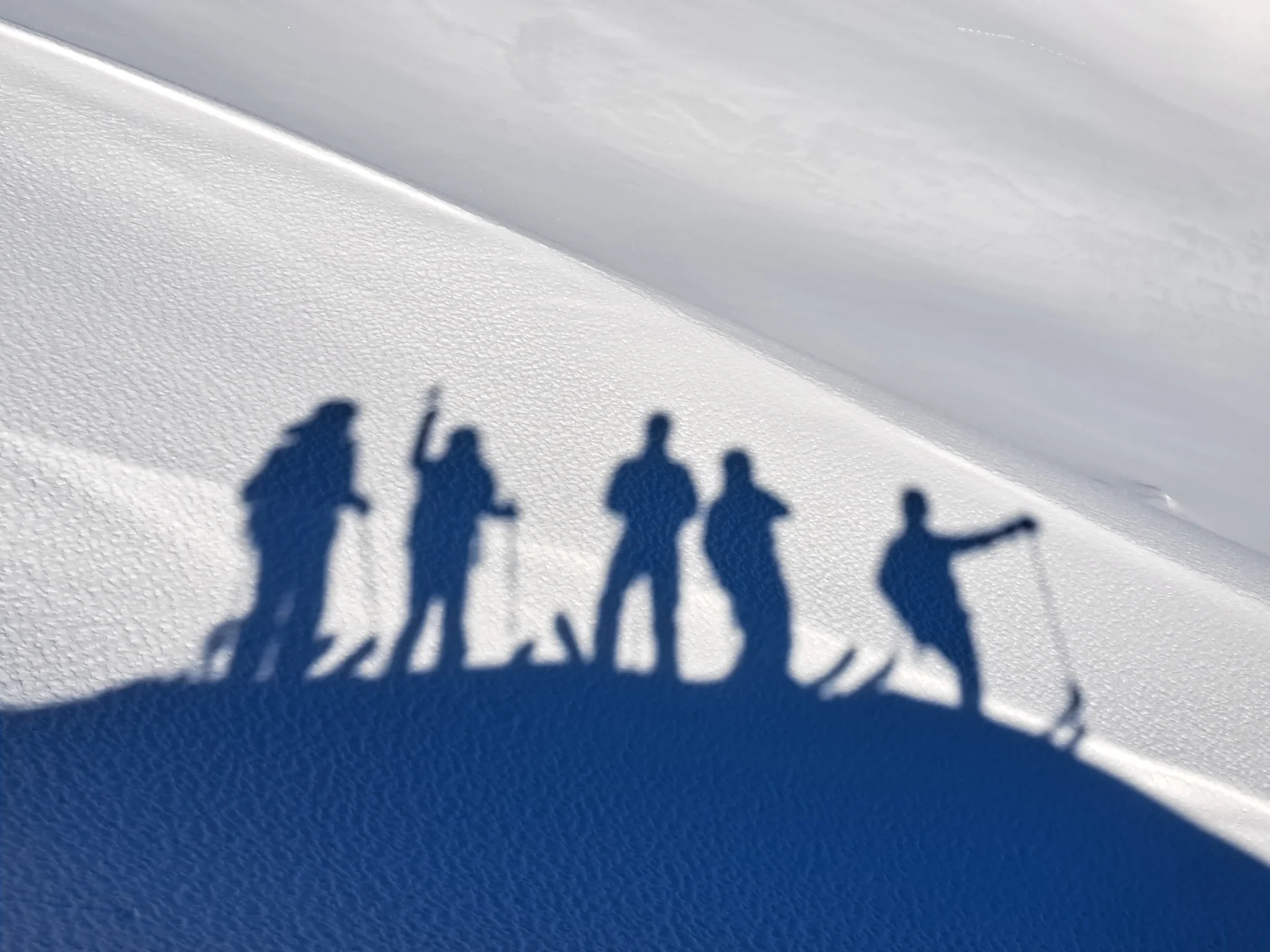 Gruppen-Schattenfoto | © DAV Sektion Altdorf - Jan Kürschner