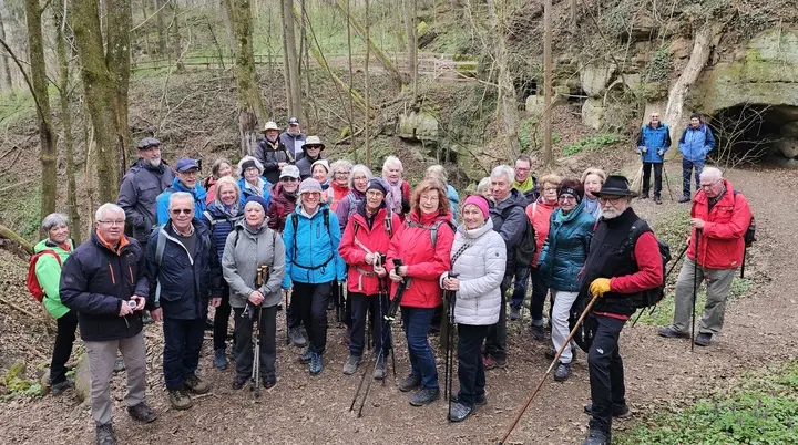 Wanderstart Seniorengruppe | © DAV Sektion Altdorf- Helmuth Gatti