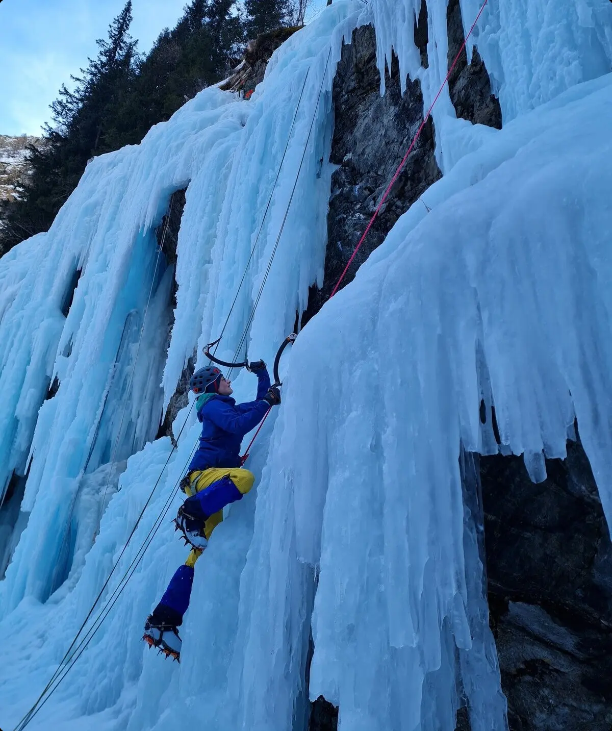 Eisklettern im Eispark | © DAV Sektion Altdorf- Bastian Linkens