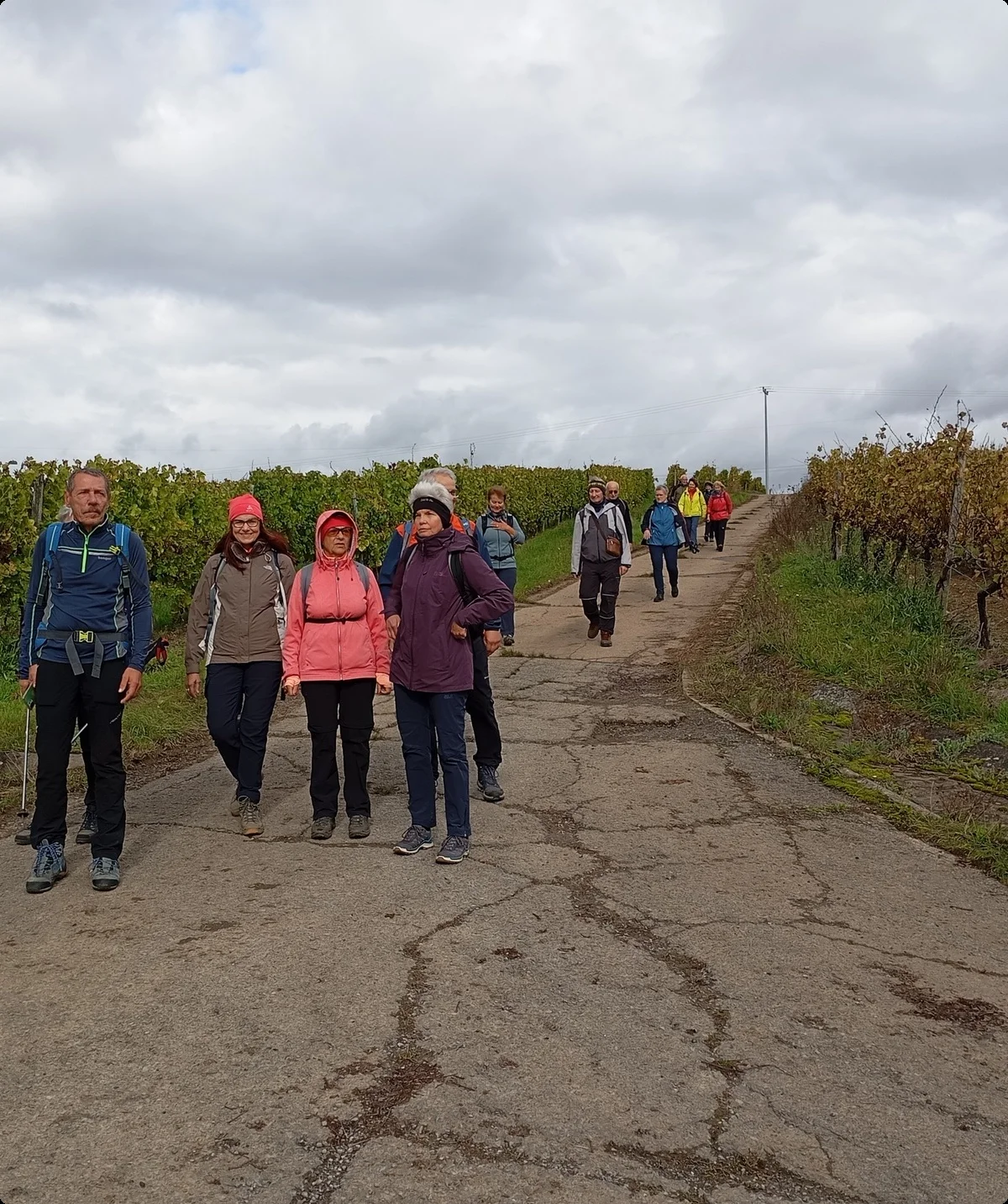 Wandern in kleinen Gruppen | © DAV Sektion Altdorf - Uli Reichert