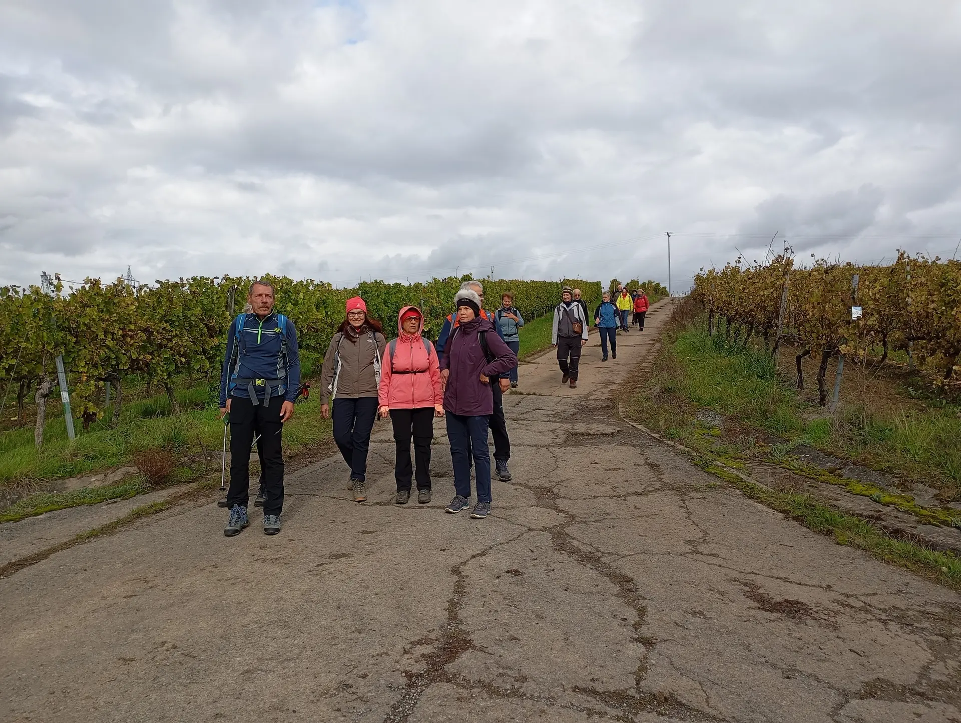 Wandern in kleinen Gruppen | © DAV Sektion Altdorf - Uli Reichert