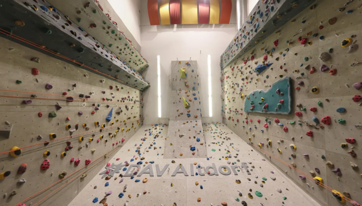 KunstGriff  - Dach - Blick von Unten | © DAV Sektion Altdorf - OliverHolstein